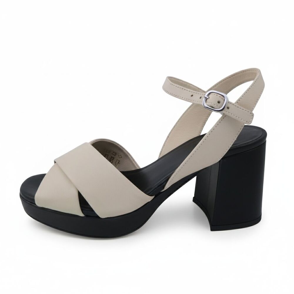 Paul Smith US 10.5 /EU37 Poppy Platform Sandals Block Heel Ankle Strap Off White
